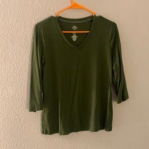 St. John’s Bay 3/4 v-neck tee